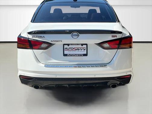 2023 Nissan Altima SR FWD