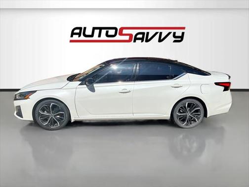 2023 Nissan Altima SR FWD