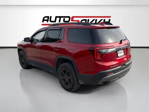 2023 GMC Acadia AWD AT4