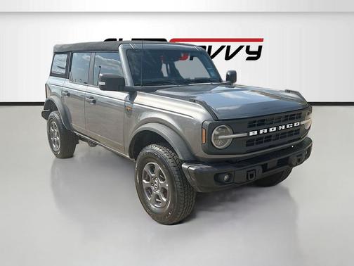 CARBONIZED GRAY METALLIC 2022 Ford Bronco Badlands
