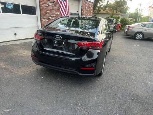 2018 Hyundai Accent SEL