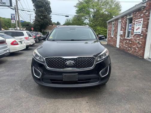 Ebony Black 2018 Kia Sorento LX