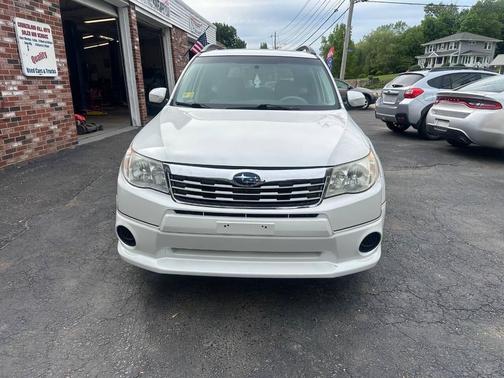 Satin White Pearl 2010 Subaru Forester 2.5 X Premium