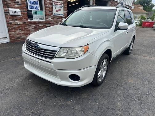 Satin White Pearl 2010 Subaru Forester 2.5 X Premium