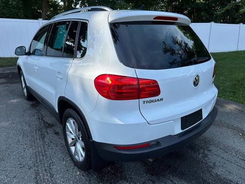 2017 Volkswagen Tiguan 2.0T Wolfsburg Edition