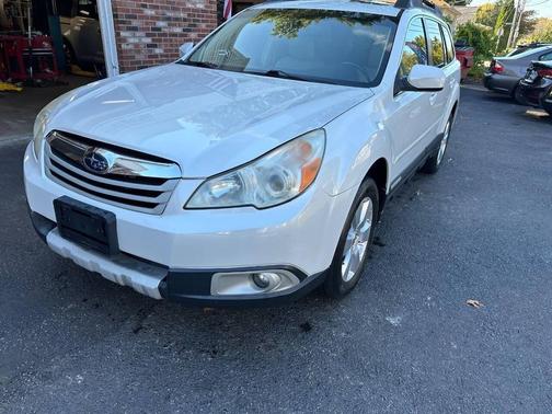 2011 Subaru Outback 3.6 R Limited