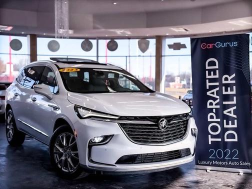 2023 Buick Enclave Essence