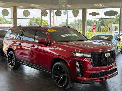 2022 Cadillac Escalade ESV Sport