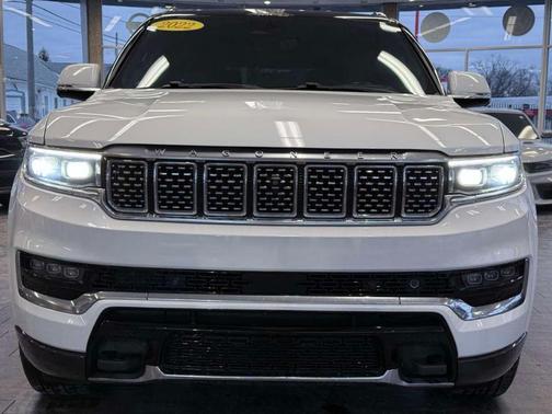 2022 Jeep Grand Wagoneer Series I