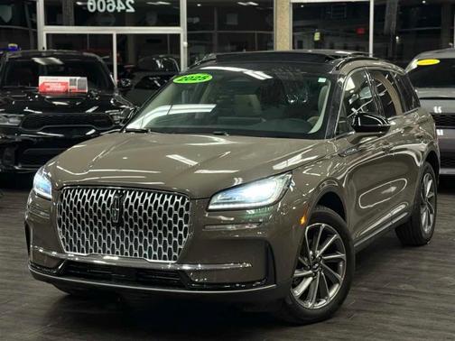 2025 Lincoln Corsair Premiere