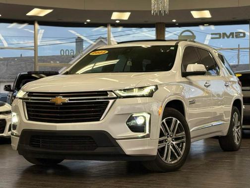 2023 Chevrolet Traverse High Country