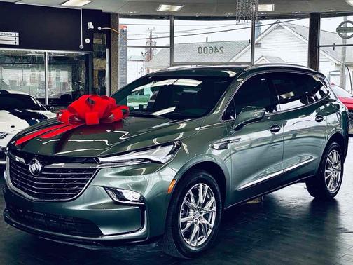 2023 Buick Enclave Premium