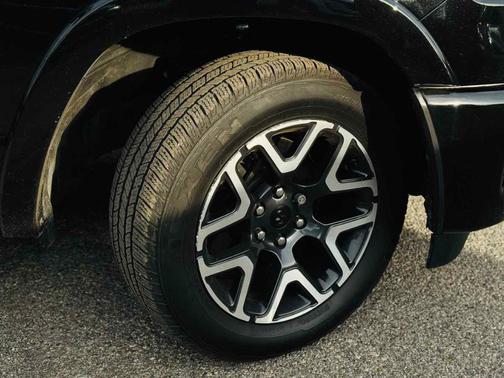 Diamond Black 2025 RAM 1500 Laramie