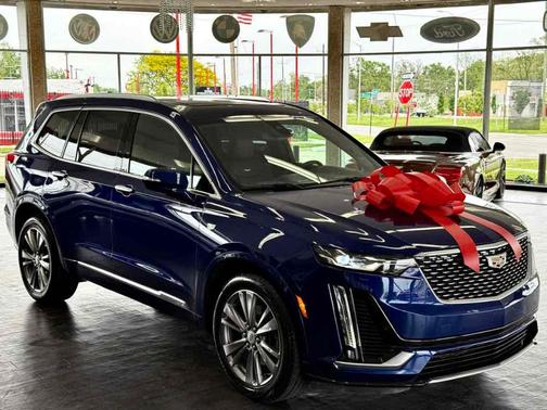 2023 Cadillac XT6 Premium Luxury AWD