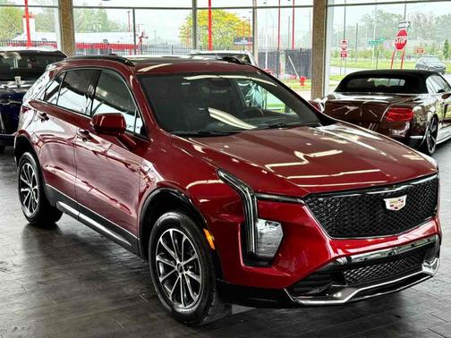 2025 Cadillac XT4 Sport