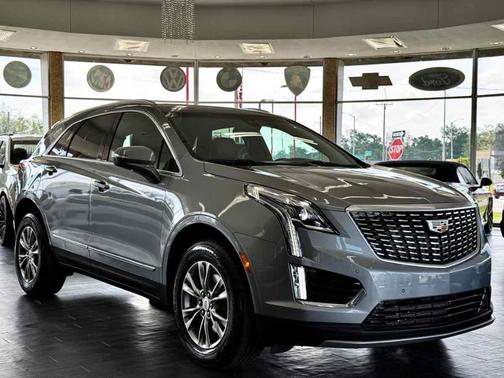 2023 Cadillac XT5 Premium Luxury