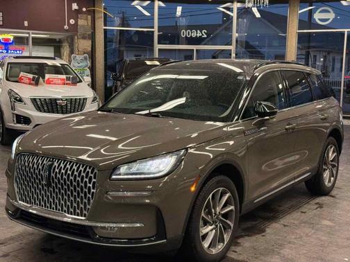 2025 Lincoln Corsair Premiere