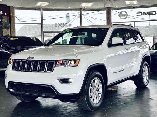 2021 Jeep Grand Cherokee Laredo E