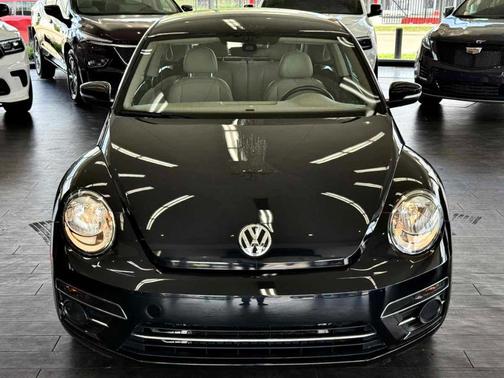 2017 Volkswagen Beetle 1.8T SE