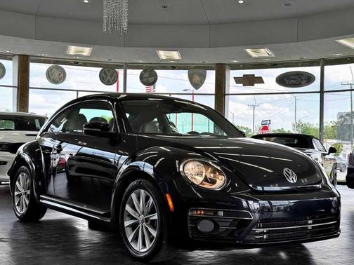 2017 Volkswagen Beetle 1.8T SE