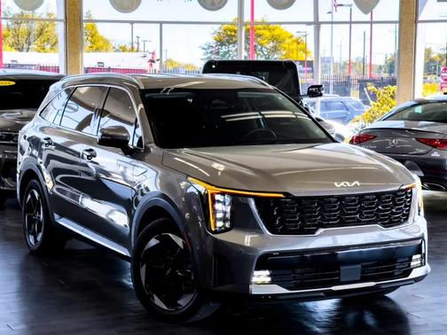 2025 Kia Sorento Hybrid EX