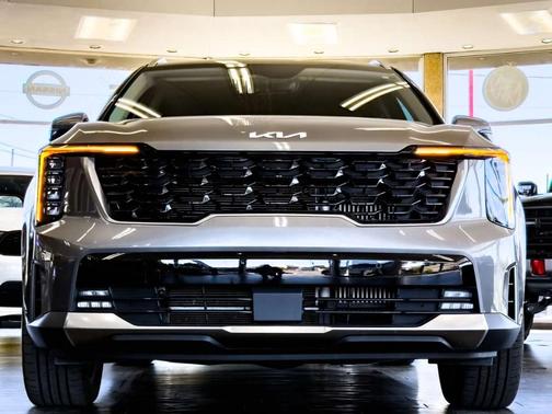 2025 Kia Sorento Hybrid EX