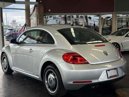 2012 Volkswagen Beetle 2.5L
