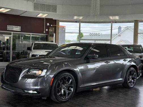 2022 Chrysler 300 S