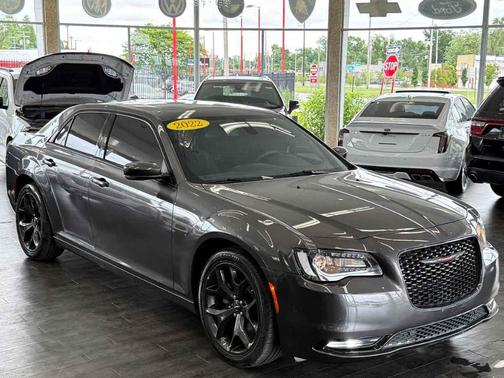 2022 Chrysler 300 S