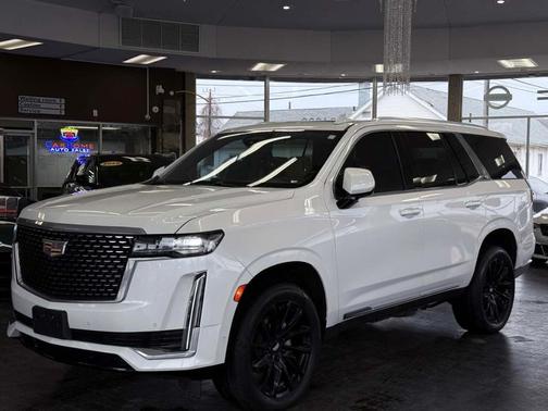 2022 Cadillac Escalade Premium Luxury