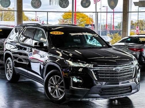 2022 Chevrolet Traverse LT Cloth