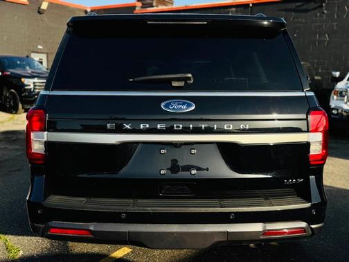 Agate Black 2023 Ford Expedition Max XL