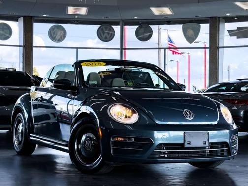 2018 Volkswagen Beetle 2.0T Coast
