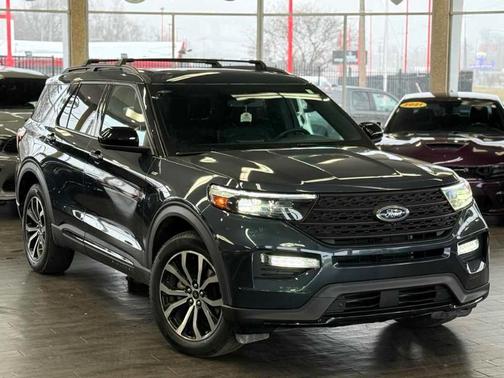 2023 Ford Explorer ST-Line