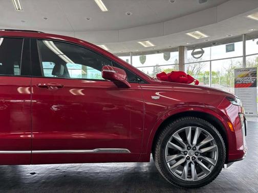Red Horizon Tintcoat 2020 Cadillac XT6 Sport AWD
