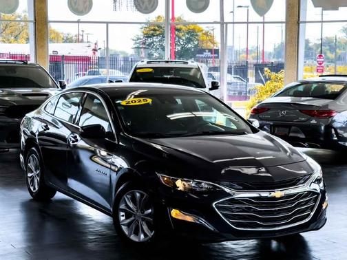2025 Chevrolet Malibu LT