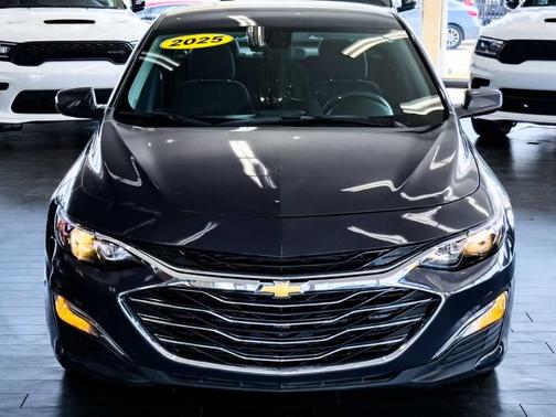 2025 Chevrolet Malibu LT