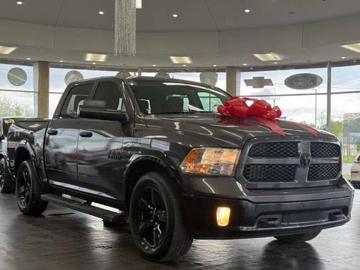 2015 RAM 1500 SLT