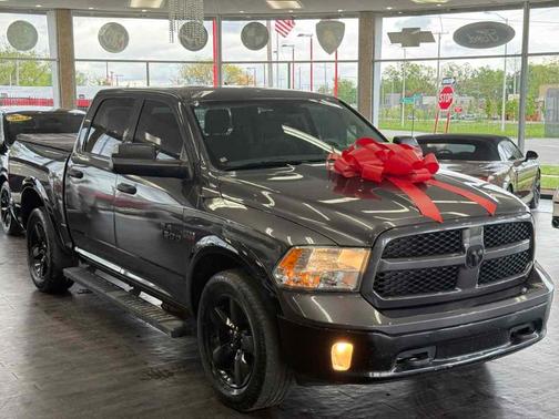 2015 RAM 1500 SLT