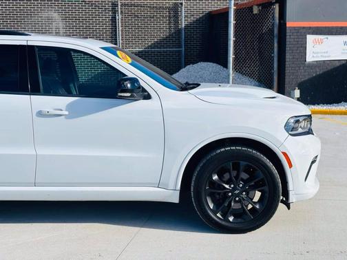 White Knuckle Clearcoat 2023 Dodge Durango GT