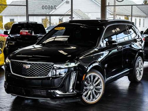 2023 Cadillac XT6 Premium Luxury AWD