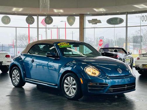 2019 Volkswagen Beetle 2.0T S