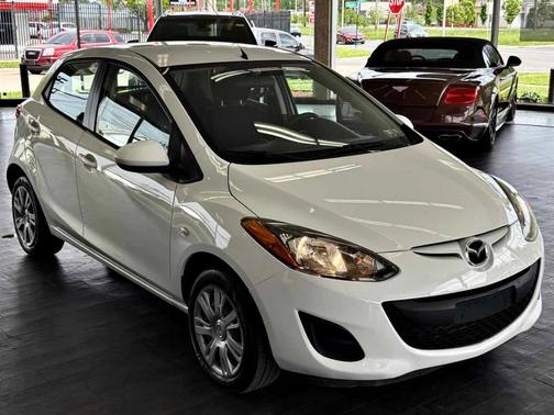 2013 Mazda Mazda2 Sport