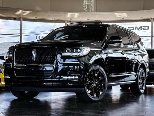 2022 Lincoln Navigator L Reserve