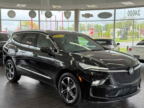 2022 Buick Enclave Essence