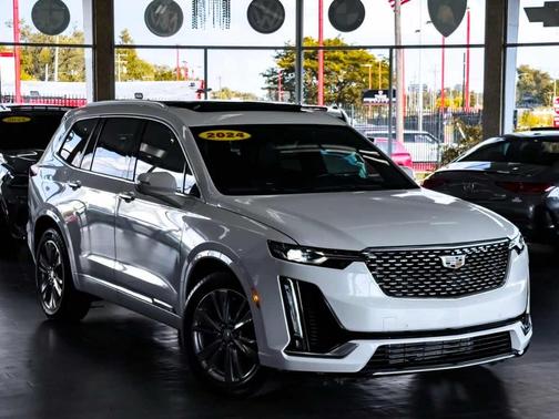 2024 Cadillac XT6 Premium Luxury FWD