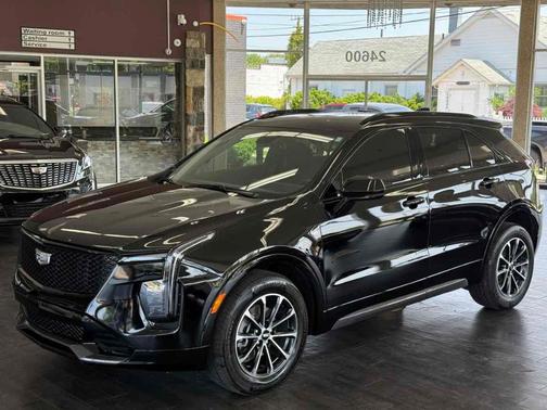 2024 Cadillac XT4 Sport