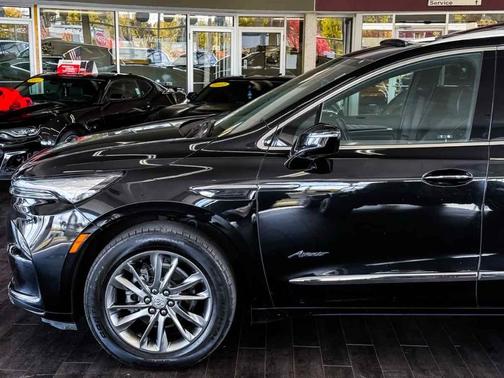 2022 Buick Enclave Avenir