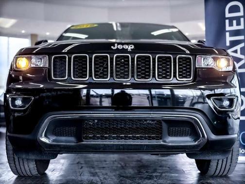 2019 Jeep Grand Cherokee Laredo E