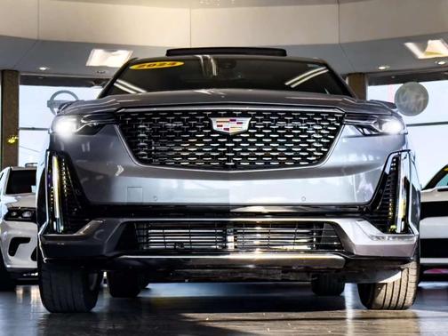 2024 Cadillac XT6 Luxury FWD